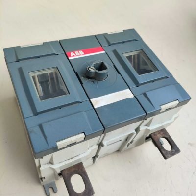 01 INTERRUPTOR DE CARGA ABB OTDC315E11 - 1SCA130982R1001 (01)